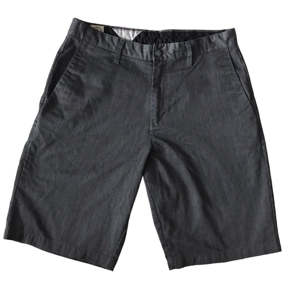 Volcom size 32 gray men’s shorts side pocket logo on back of leg - Picture 1 of 10